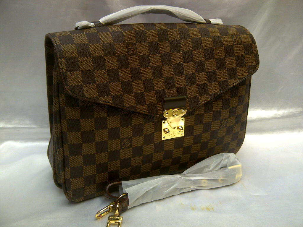 ChicLatte Shop - Trusted Online Shop : LV Metis Pochette - SemiPremium